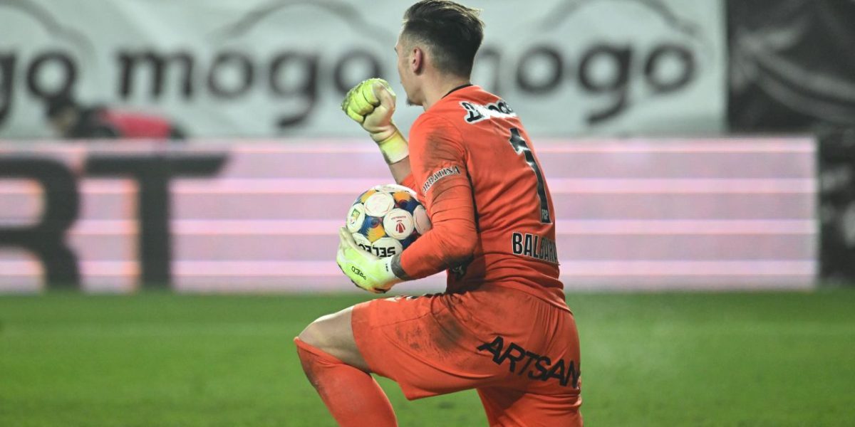 rapid-bucuresti-petrolul-ploiesti-superliga-superbet-6022026-3.jpg - ReactMedia