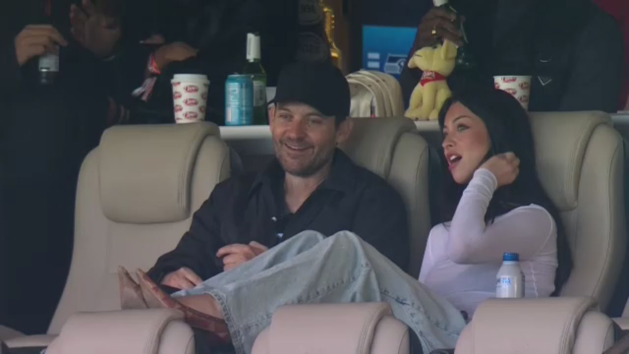 Super Bowl 2026: Emoția sportivă live pe VOYO Super Bowl 2026 promite să fie un eveniment de referință în calendarul sportiv internațional, iar fanii din România pot deja să se pregătească, având acces la transmisia live pe platforma VOYO