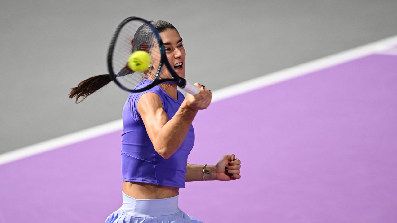 Sorana Cîrstea, campioană la Transylvania Open 2026: O călătorie fără eșecuri Sorana Cîrstea, jucătoarea de tenis în vârstă de 35 de ani și aflată pe locul 36 WTA, a strălucit la ediția din acest an a Transylvania Open, unde a reușit să ajungă în finală fără să piardă niciun set