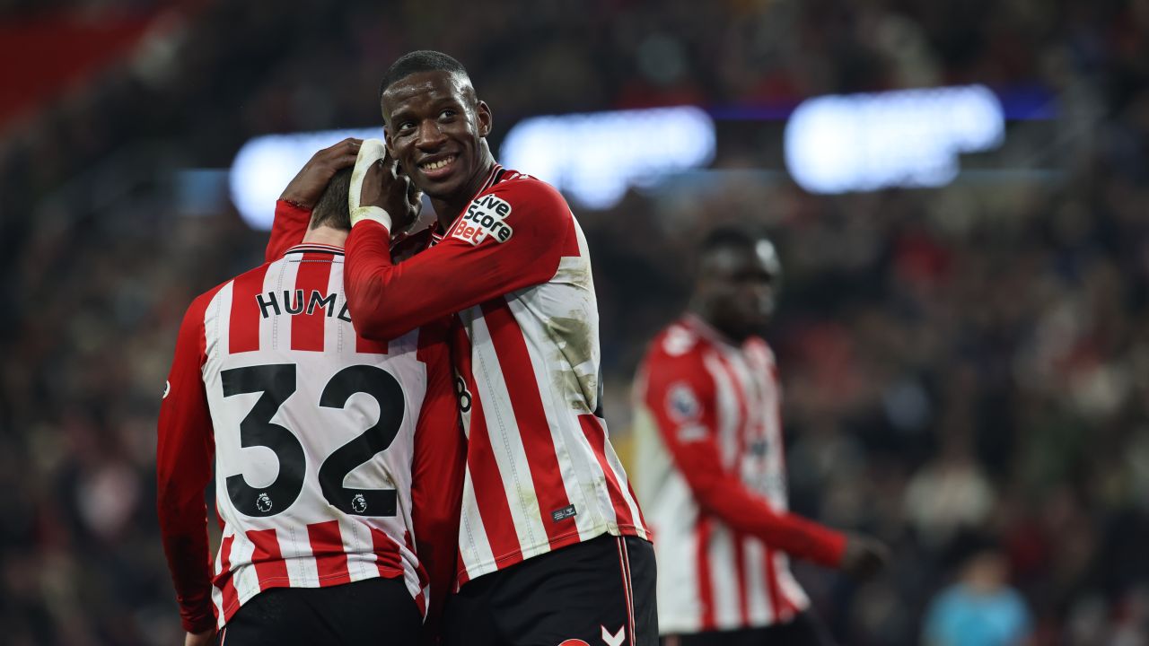 Sunderland și Burnley încheie etapa cu un meci fără goluri 0-0