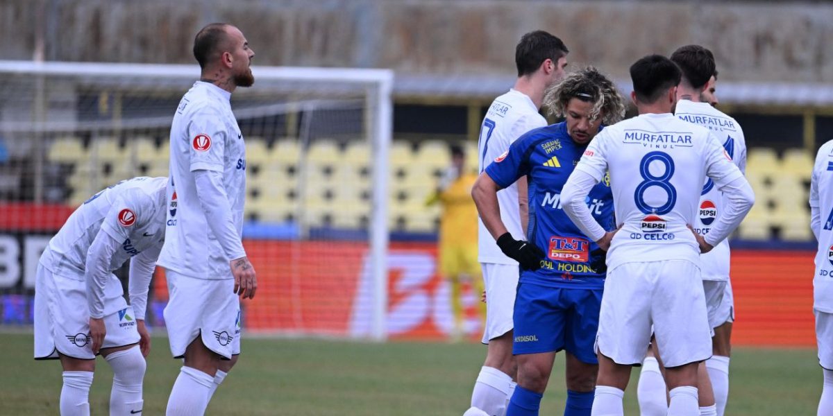 unirea-slobozia-farul-constanta-superliga-superbet-7022026.jpg - ReactMedia