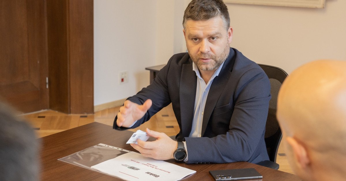 „Bucureștiul la limită: Autobuzele Otokar revin pe traseu în două luni”