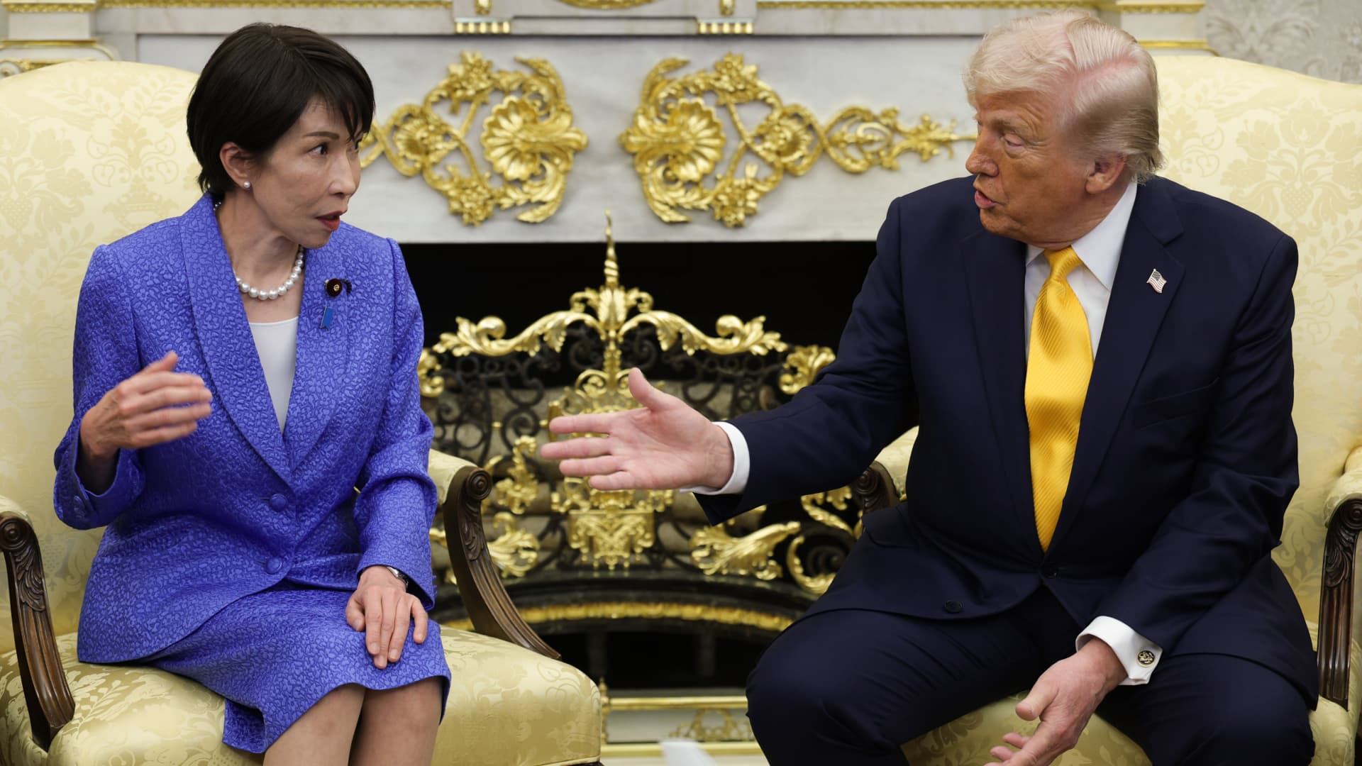 Moment tensionat la Casa Albă: Trump face referire la Pearl Harbor în întâlnirea cu premierul japonez Takaichi O întâlnire oficială care a început cu promisiuni de cooperare și dialog constructiv s-a transformat rapid într-un moment delicat, după ce președintele Statelor Unite, Donald Trump, a făcut o referire neașteptată la atacul de la Pearl Harbor