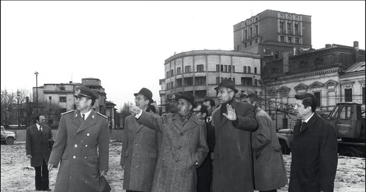 Pe 4 martie 1977, România a fost lovită de un cutremur devastator, cu o magnitudine de 7,4 pe scara Richter, care a provocat pagube inimaginabile și a aruncat în haos o mare parte a țării