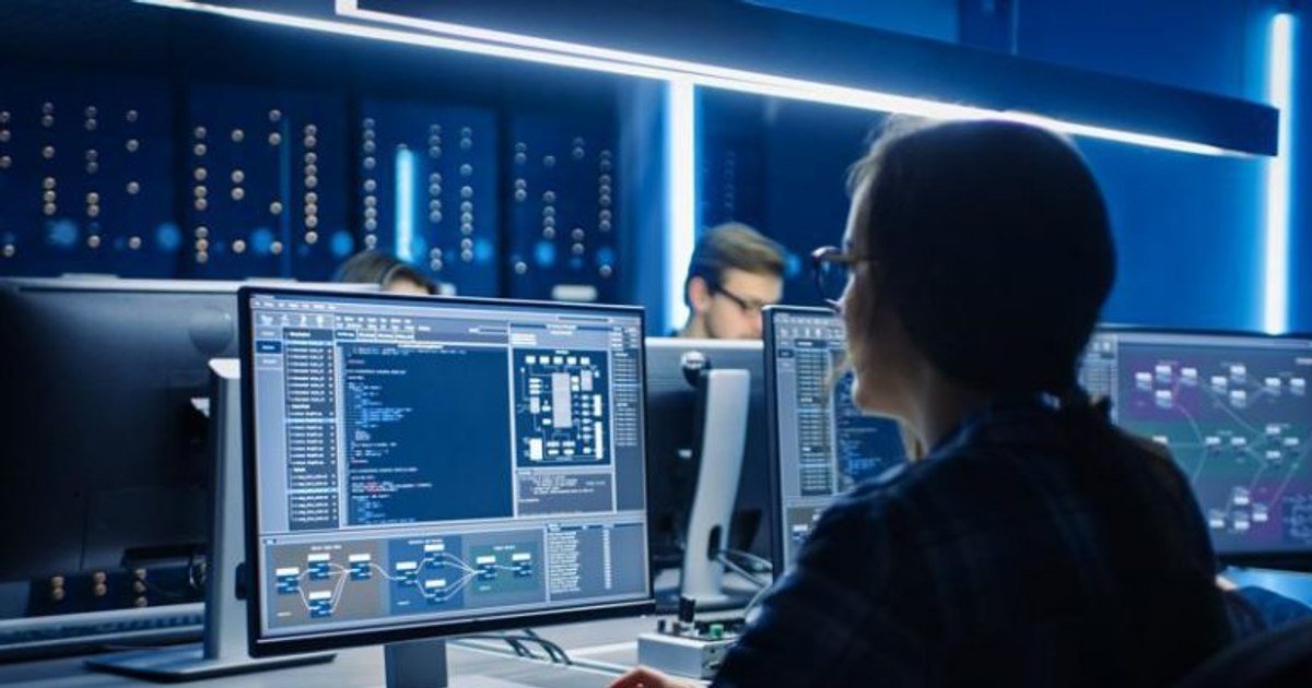 Site-ul Departamentului Național de Securitate Cibernetică (DNSC), www.dnsc.ro, funcționează în parametri normali și este protejat de soluțiile tehnice anti-DDoS implementate, a confirmat Dan Cîmpean, șeful instituției