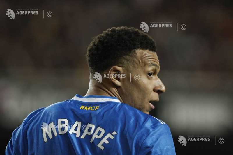 Kylian Mbappe, desemnat cel mai bun jucător din lume de antrenorul lui Real Madrid, în ajunul returului Ligii Campionilor Antrenorul echipei Real Madrid, Alvaro Arbeloa, a făcut declarații care au atras atenția întregii lumi fotbalistice, lăudându-l pe Kylian Mbappe, jucătorul francez al Pariz Saint-Germain, pe care îl consideră „cel mai bun jucător din lume”