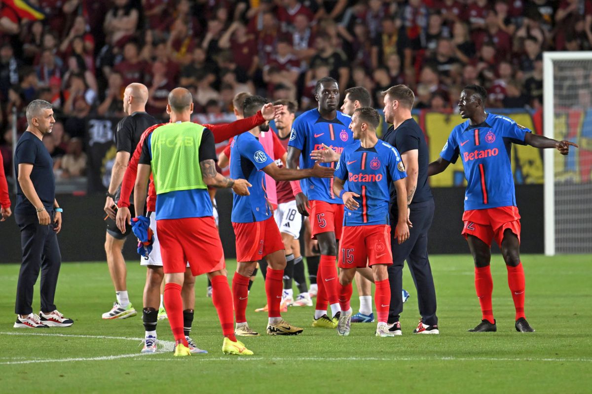 Fostul jucător de la FCSB anunță că poate reveni în România