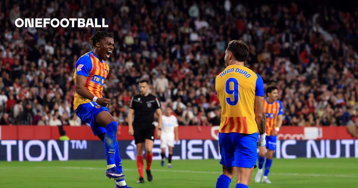 Valencia a obținut o victorie clară în deplasare la Sevilla, un rezultat care aproape sigur înseamnă menținerea în La Liga pentru echipa pregătită de Carlos Corberán