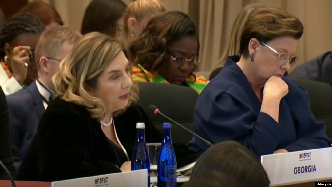 Tamar Bagrationi, soția președintelui Georgiei, Mikheil Kavelashvili, a atras atenția internațională prin discursul său susținut la un summit de înalt nivel în Washington, D.C., organizat de fostul primă doamnă a SUA, Melania Trump