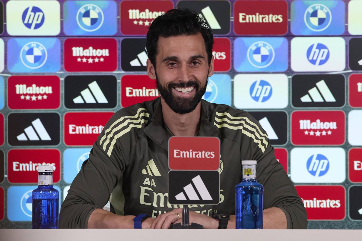 Real Madrid se pregătește pentru un derby cu miza imensă: entuziasm și optimism în interiorul lotului Real Madrid își continuă cursa spre titlu, având un avans considerabil după o calificare convingătoare în sferturile Champions League, dar și cu ochii ațintiți spre derby-ul de duminică seară cu Atletico Madrid