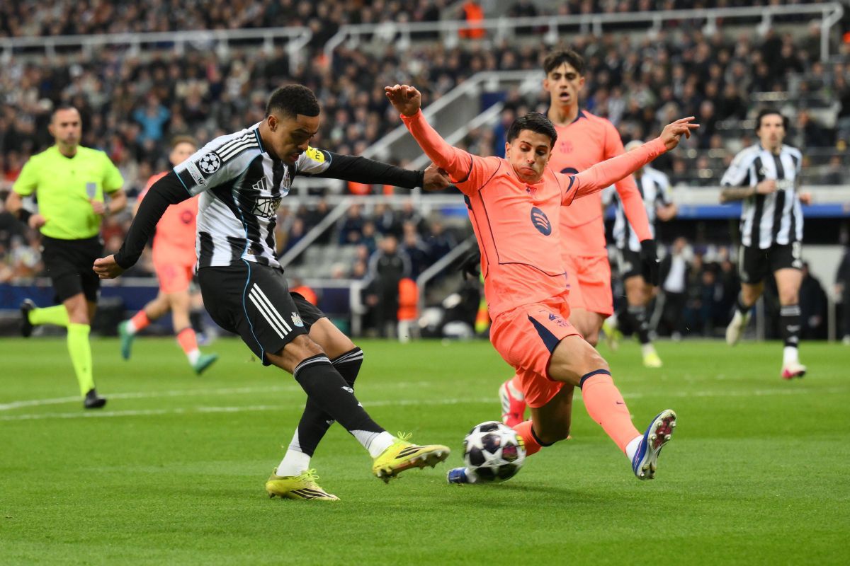 Newcastle și Barcelona încheie prima manșă a optimilor de finală din Liga Campionilor cu scorul de 1-1, într-o confruntare din care englezii pot fi, totuși, mulțumiți de rezultatul obținut pe stadionul din St James’s Park