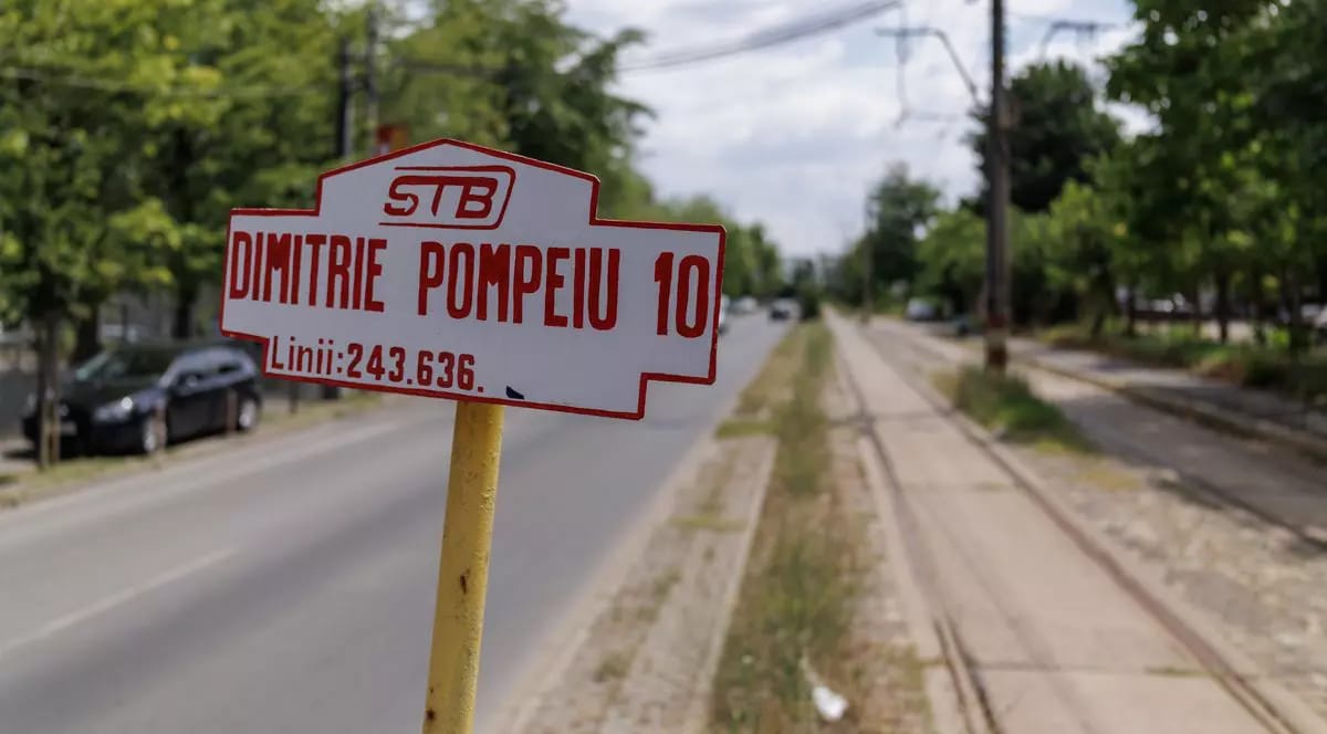 Primăria Municipiului București a anunțat oficial începerea lucrărilor de reabilitare a infrastructurii tramvaiului pe principalele bulevarde din nord-estul Capitalei, o inițiativă menită să modernizeze rețeaua de transport public și să îmbunătățească traficul urban