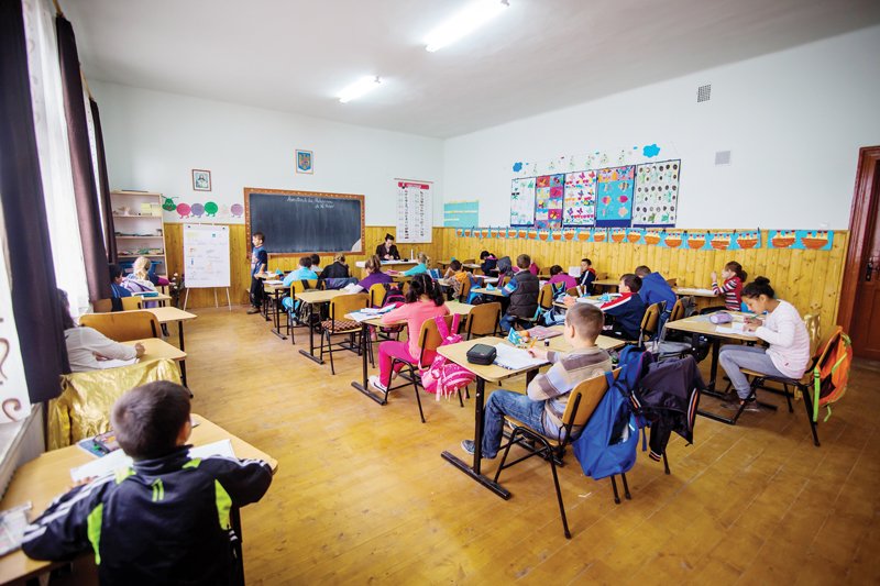 Primăria comunei Sălacea, din județul Bihor, a reușit să acceseze fonduri europene în valoare de peste 800.000 de euro pentru un proiect menită să insufle un nou destin unui emblematic edificiu al comunității: fosta școală din sat, care urmează să fie transformată într-o tabără școlară modernă și atrăgătoare pentru tineri