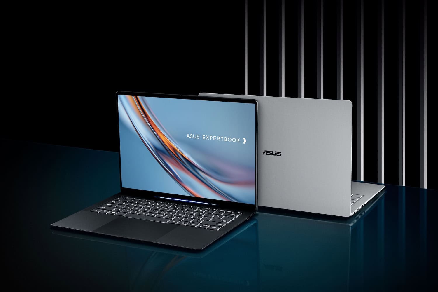 ASUS lansează pe piața de business un nou ultraportabil impresionant, ce promite să redefinească standardele pentru utilizatorii profesioniști: ASUS ExpertBook Ultra