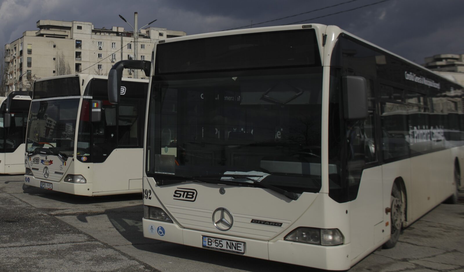 Mandatele administratorilor provizorii ai Societății de Transport București (STB) expiră astăzi, 31 martie, marcând un punct important într-un proces istovitor de reformare a managementului companiei, în plină criză financiară