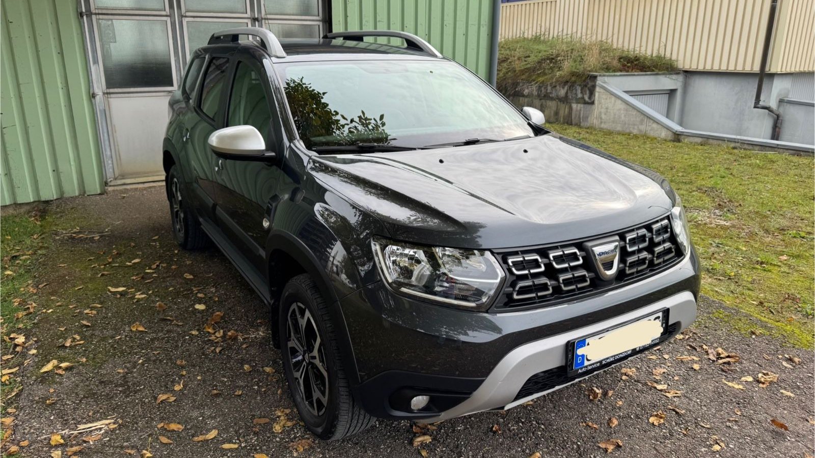 Dacia, unul dintre cele mai populare branduri auto din Romania, se confruntă cu o problemă frecvent întâlnită în rândul șoferilor autohtoni: consumul excesiv de carburant pe drumurile scurte și în condiții de trafic urban