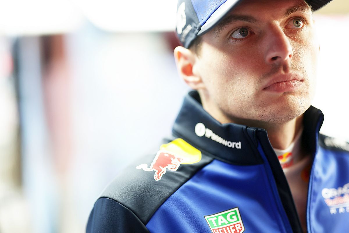 Max Verstappen a avut o cursă de coșmar în China, după ce nu a reușit să puncteze la finalul sprintului de sâmbătă