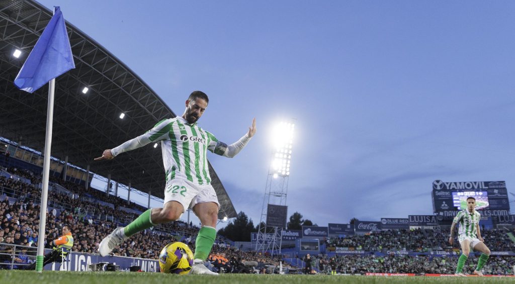 Betis încurajează șansele de a se apropia de zona europeană după o victorie decisivă în duelul de duminică cu Getafe Real Betis are o ocazie ideală de a-și consolida poziția în clasamentul La Liga, în condițiile în care adversarii direcți pentru o plasare în Europa sunt răsturnati de rezultate negative