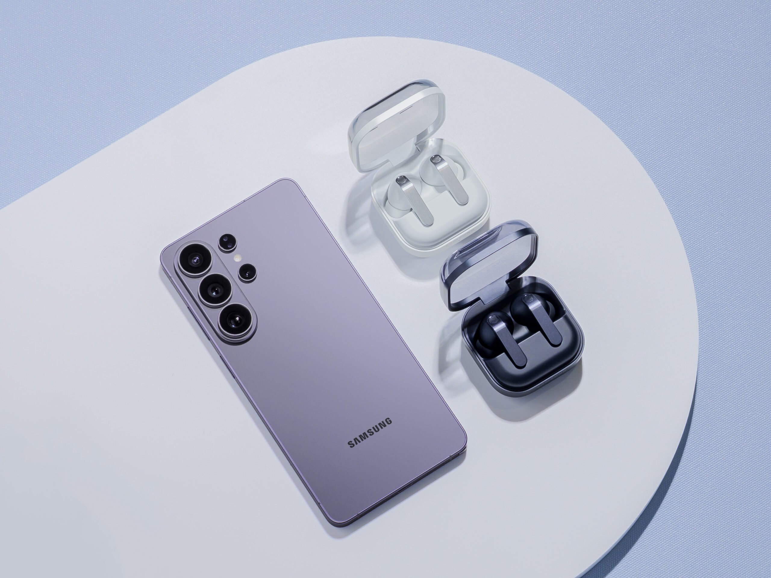 Samsung lansează Galaxy S26, actualizări Galaxy Buds și Galaxy AI la MWC 2026