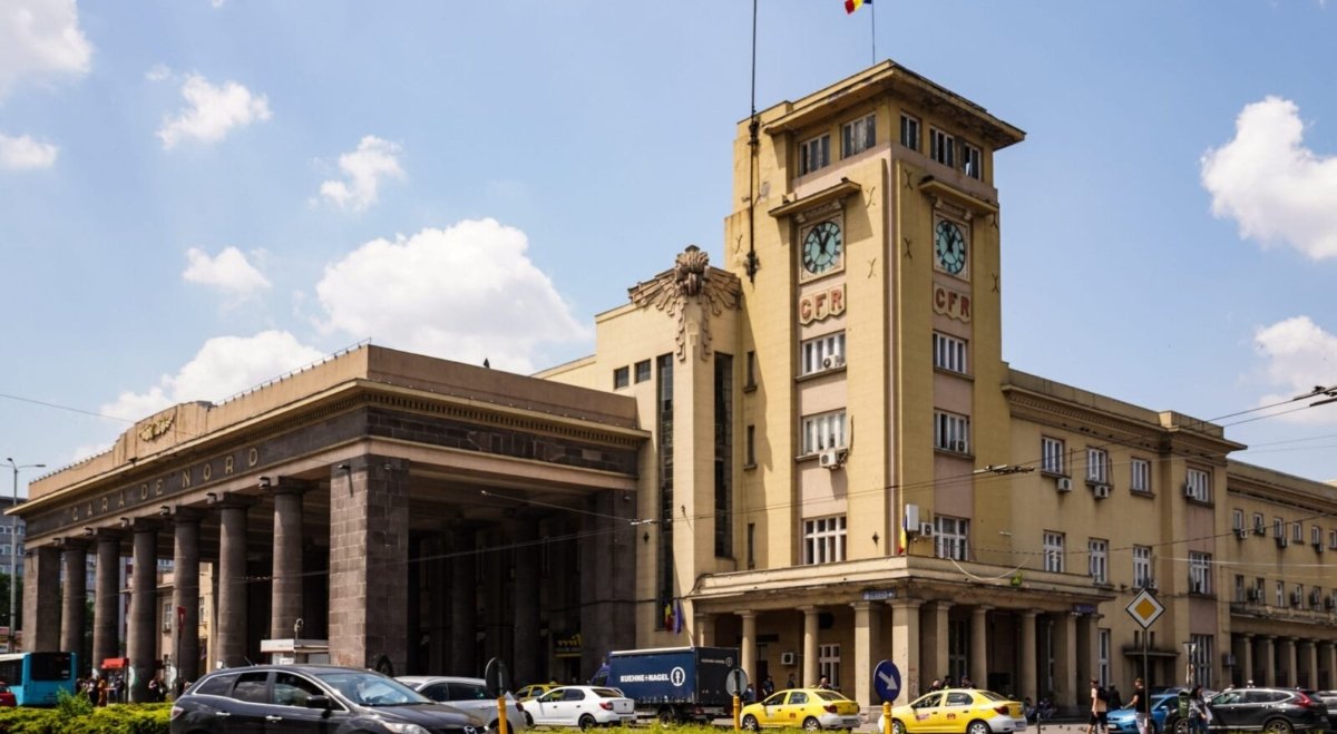 Arhitecții din București cer organizarea unui concurs internațional pentru modernizarea Gării de Nord, cel mai important nod feroviar al Capitalei, într-un context în care autoritățile planifică deja demararea proiectului, dar fără a implica, deocamdată, toți actorii relevanți ai domeniului arhitectural