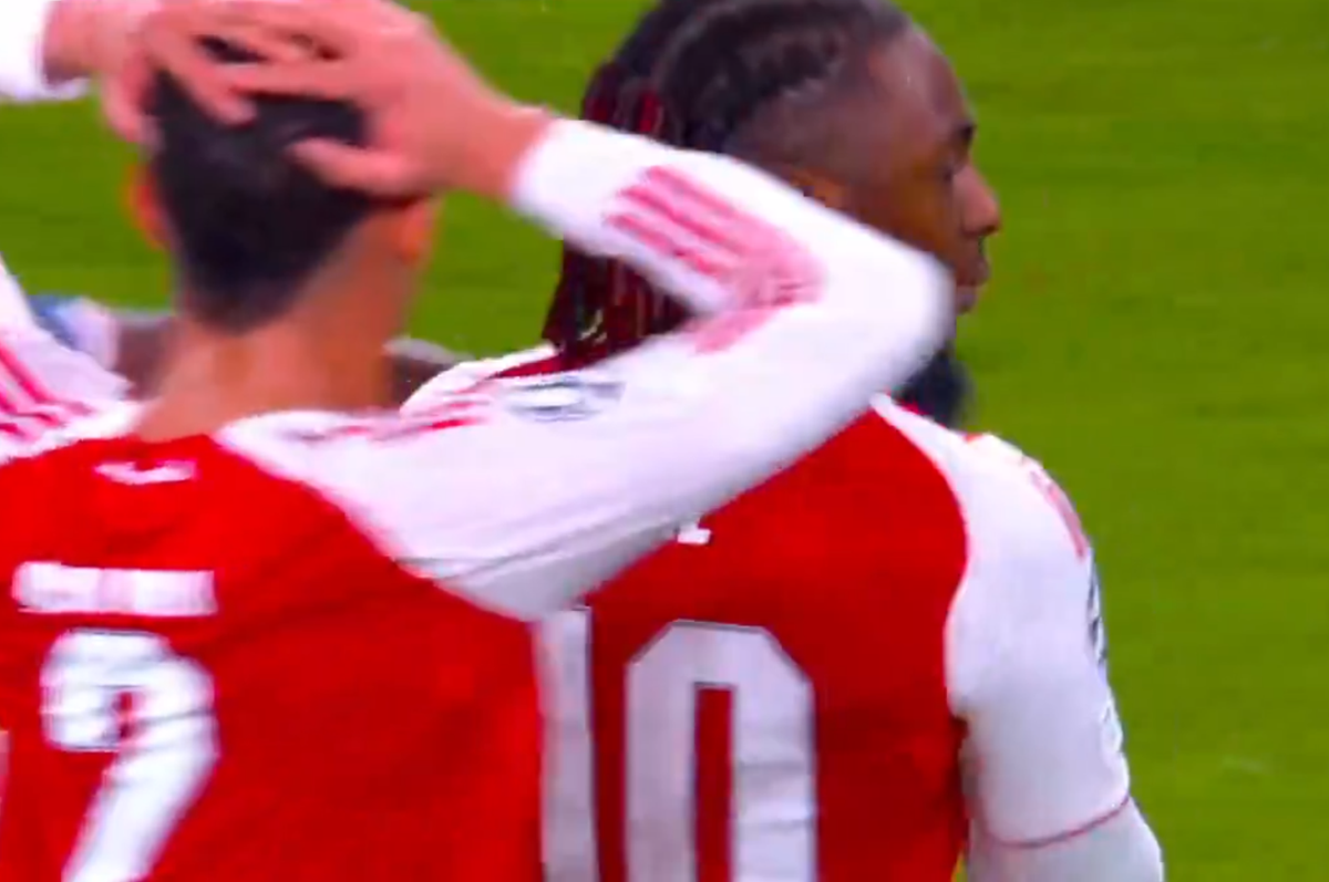 Un moment de strălucire a făcut înconjurul lumii fotbalului în seara de 17 martie 2026, când Eberechi Eze a reușit un gol excepțional în timpul returului dintre Arsenal și Bayer Leverkusen din UEFA Champions League