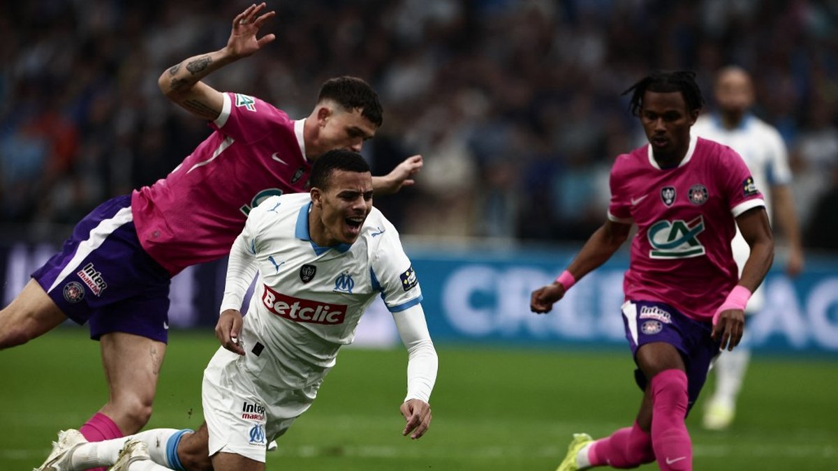 Toulouse câștigă în mod dramatic calificarea în semifinalele Cupei Franței după o serie tensionată de lovituri de departajare, învingând Olympique de Marseille într-un meci plin de emoții și momente decisive