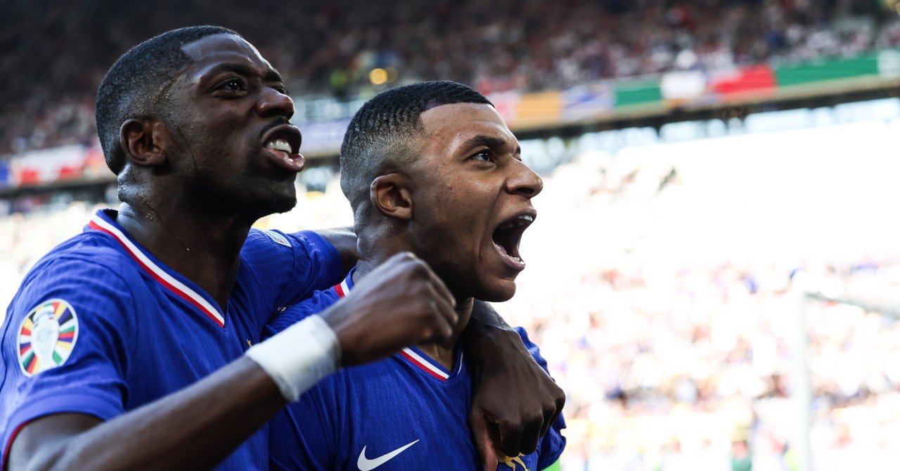 Franța întâlnește Brazilia în meciul zilei, Mbappé rămâne liderul incontestabil al echipei Marți seară, naționalele de fotbal ale Franței și Braziliei se vor înfrunta într-un meci mult așteptat, care promite să fie un adevărat test pentru ambele formații