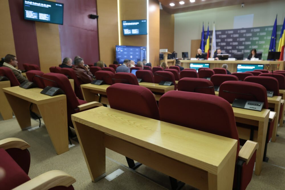 Decizie surprinzătoare la nivelul administrației capitalei: ședința CGMB, amânată pentru a asigura pregătirea documentației Consilierii generali din cadrul Primăriei Municipiului București au decis, într-o mișcare binevenită, să amâne pentru câteva zile ședința programată inițial pentru marți, 10 martie