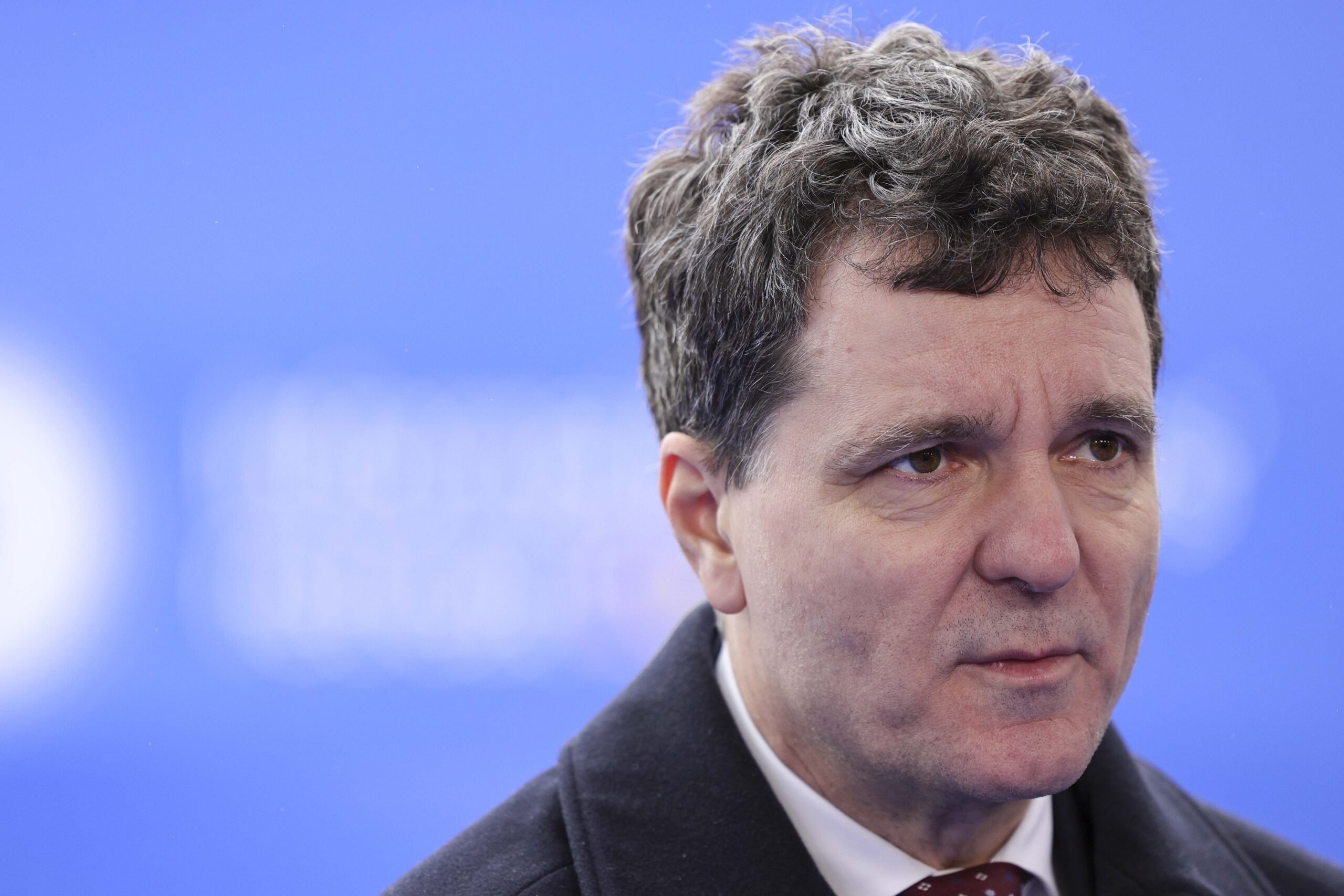 Robert Turcescu despre haosul din țară: „Se aseamănă cu conducerea lui Nicușor Dan”