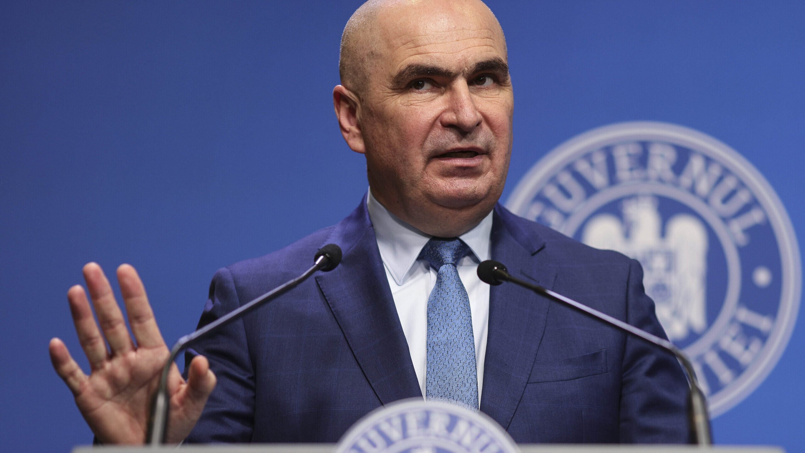 România în pragul unei reforme majore în sistemul său salarial din sectorul public, după decenii de experiență cu modificări repezi și adesea ineficiente