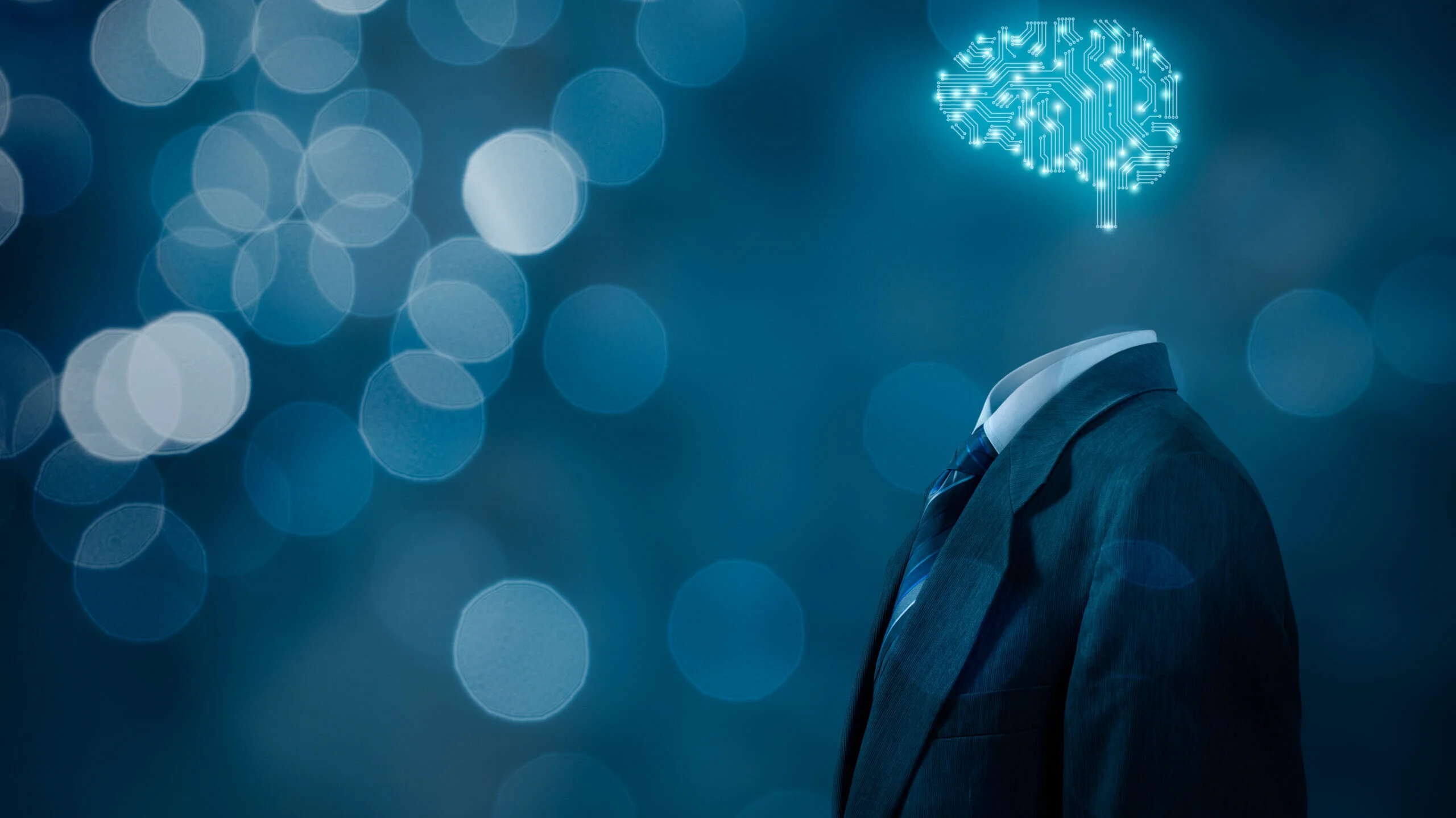 Transformarea mediului de lucru: Angajații în echipe hibride om-AI trebuie să devină experți în interpretarea rezultatelor Era digitalizării accelerate și a tehnologiei AI nu mai este o noutate, ci o realitate inevitabilă pentru orice domeniu de activitate