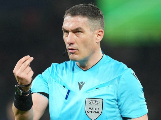 UEFA a decis să îl trimită pe arbitrul român Istvan Kovacs la meciul dintre AS Roma și Bologna, programat joi, 19 martie, de la ora 22:00, în optimile Europa League