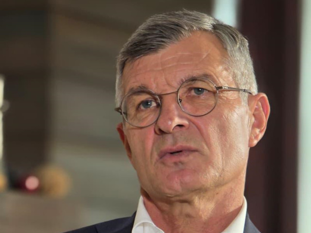 România ratează din nou calificarea la Campionatul Mondial, o veste dureroasă pentru fani și pentru întreaga comunitate fotbalistică a țării