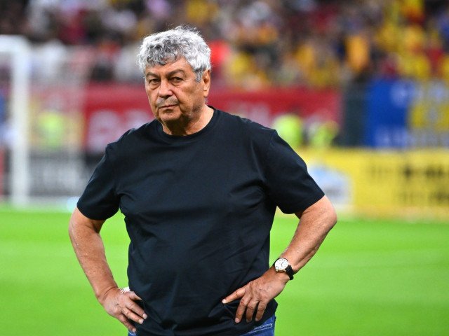 Dezastru major pentru Mircea Lucescu înaintea meciului crucial cu Turcia: accidentare gravă la ligament Croatul Mircea Lucescu, unul dintre cei mai experimentați și respectați antrenori din fotbalul internațional, se confruntă cu o veste devastatoare