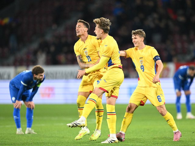 România U21 cucerește puncte prețioase în preliminariile EURO 2027, în timp ce tensiunea de la Priștina a atras atenția mediaticii kosovare Naționala U21 a României continuă să-și păstreze speranțele de calificare la turneul final din 2027, după o victorie importantă în deplasare, în meciul disputat sâmbătă în Kosovo