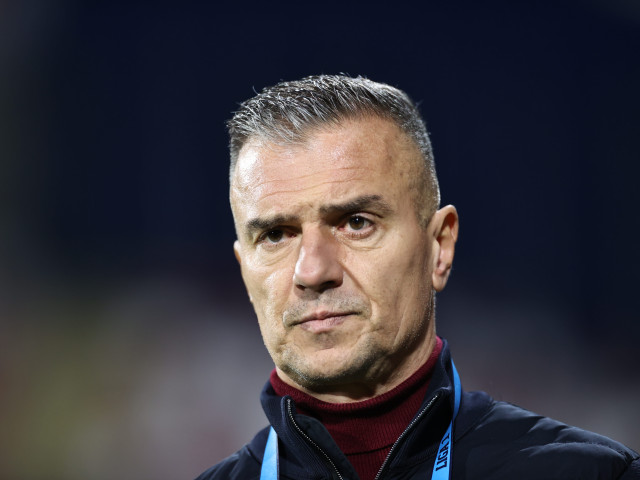 Daniel Pancu, în așteptarea deciziei cu privire la licența CFR-ului: „Doar la asta mă gândesc” După derby-ul foarte așteptat dintre CFR Cluj și Rapid București, câștigat cu 1-0 de gazde, antrenorul oaspeților, Daniel Pancu, a ieșit în evidență prin declarații ce depășesc în mod clar sfera rezultatelor sportive