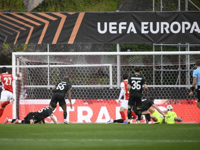 Braga a reușit o performanță impresionantă pe propriul teren, surclasând formația maghiară Ferencváros cu scorul de 4-0 în manșa secundă a optimilor de finală ale Europa League