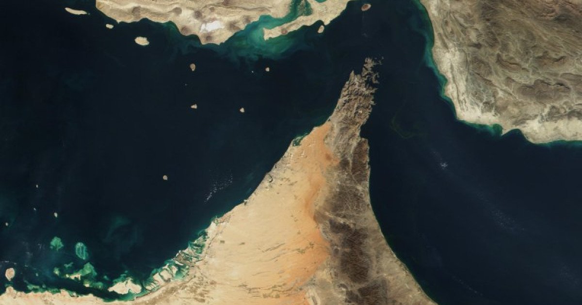 Tensiuni în creștere în Orientul Mijlociu amenință stabilitatea aprovizionării globale cu țiței, iar perspectivele unei crize energetice se acutizează odată cu escaladarea conflictelor și amenințările directe asupra pieței petroliere