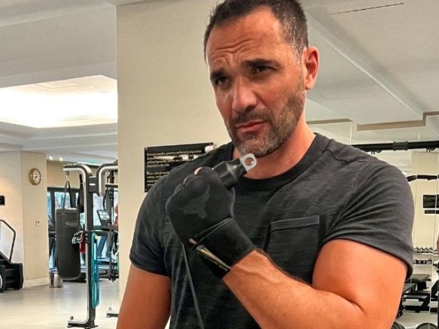 Alexandru Țiriac, după șapte ani petrecuți în Dubai, a ales să părăsească emiratul pentru a se întoarce în România, în contextul tensionat din Orientul Mijlociu