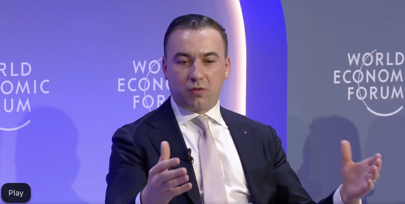 România are, pe hârtie, rezerve strategice de combustibili suficiente pentru a acoperi cerințele naționale, însă realitatea este mai complexă decât cifrele oficiale indică