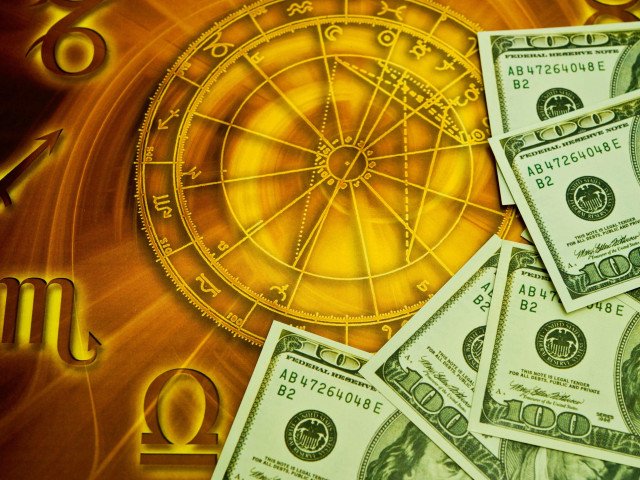 Trei zodii intră în cea mai norocoasă perioadă financiară a anului 2026
