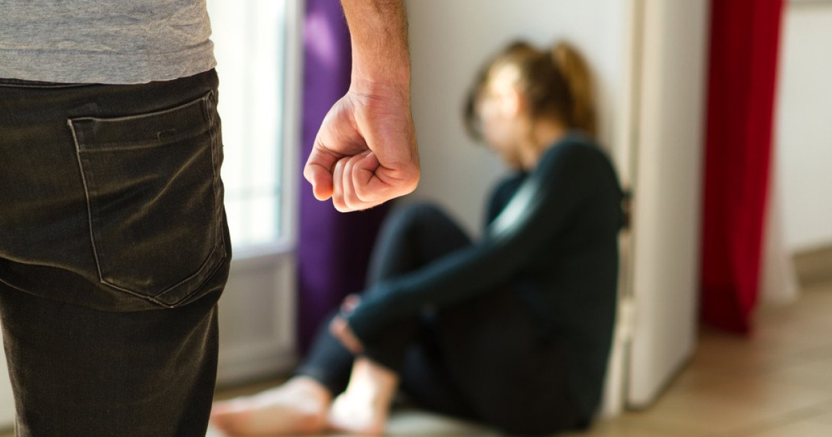 Ori de câte ori vorbim despre protecția drepturilor victimelor violenței domestică, problemele legate de sprijinul practic pentru aceste persoane devin urgente și complexe