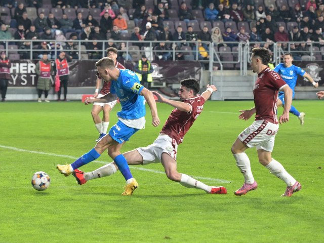 Nicușor Bancu, fundașul cu experiență al Universității Craiova, este în centrul atenției după episodul disputat din cadrul derby-ului din Liga 1, disputat pe arena Giulești, care s-a terminat cu o remiză albă
