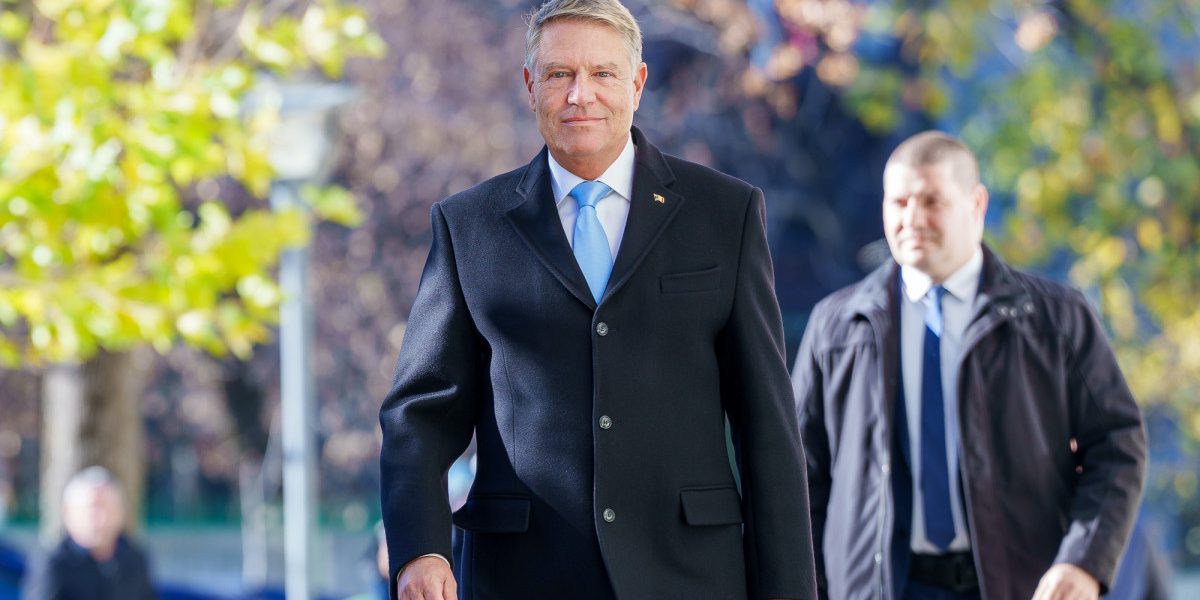 Klaus Iohannis, la slujba de Florii în Sibiu: mesajul fostului președinte