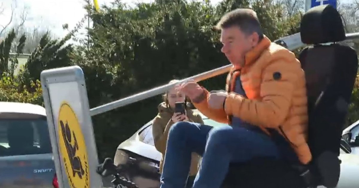 Riscul de a fi implicat într-un accident rutier fără utilizarea centurii de siguranță este comparable cu cel al unei căderi de la etajul patru