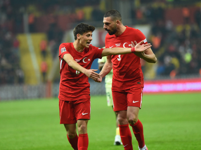 Turcia, lovită dur! O vedetă depune efort pentru meciul cu România