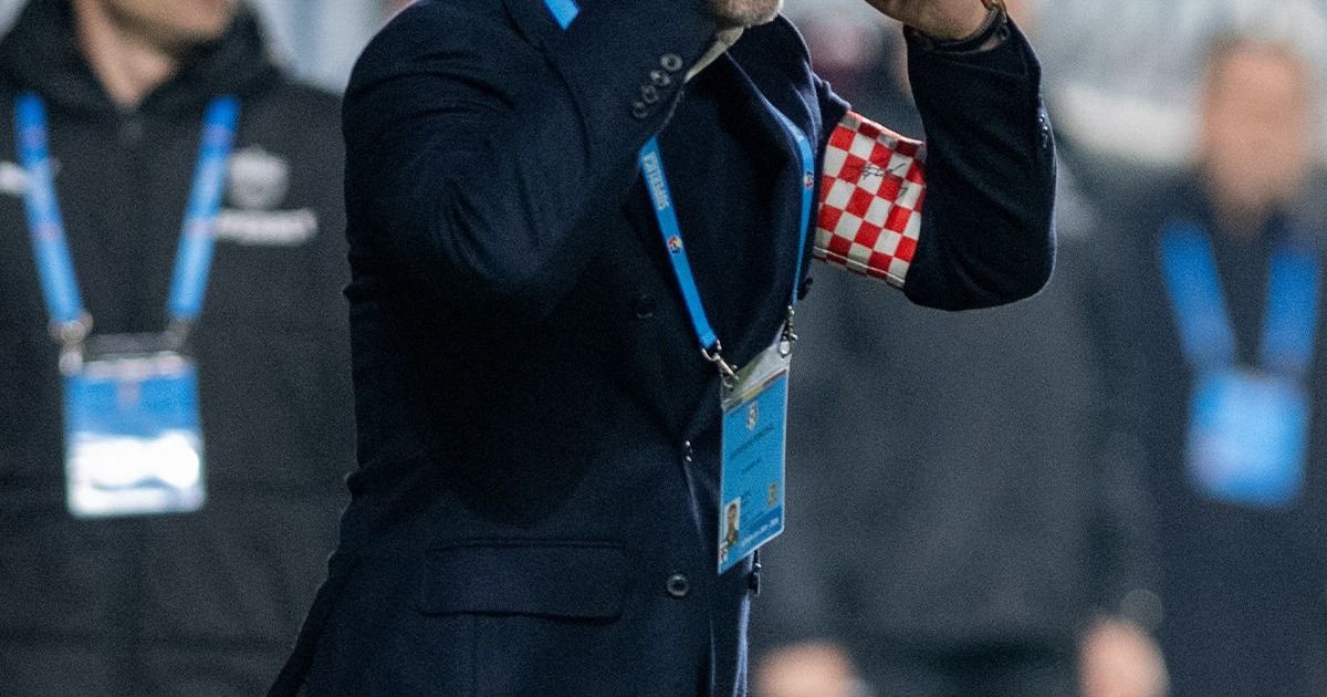 Zeljko Kopic, antrenorul lui Dinamo, a prefațat cu optimism derby-ul cu Universitatea Craiova din etapa a doua a play-off-ului Ligii 1, deși forma echipei sale nu a fost cea mai bună în ultimele săptămâni