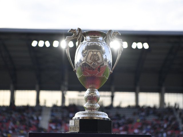 Dinamoi vs Metalul Buzău în Cupa României, LIVE la Digi Sport 1, ora 20:00