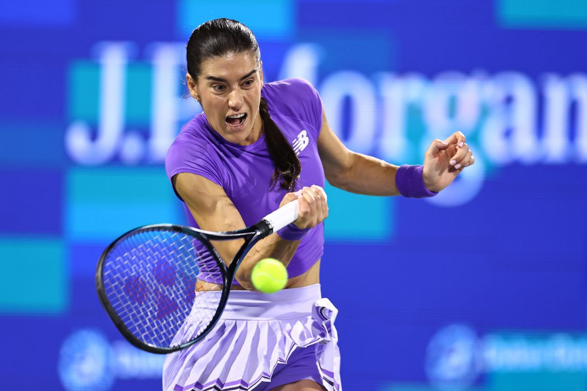 Sorana Cîrstea a reușit o performanță importantă la Indian Wells, calificându-se în turul secund după o victorie în trei seturi împotriva Tatjanei Maria, scor 6-4, 4-6, 6-3