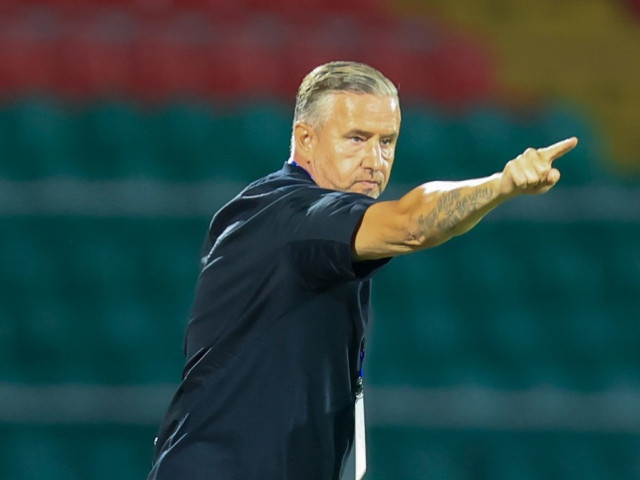 Laurențiu Reghecampf poate ajunge în semifinale Ligii Campionilor la ”masa verde”